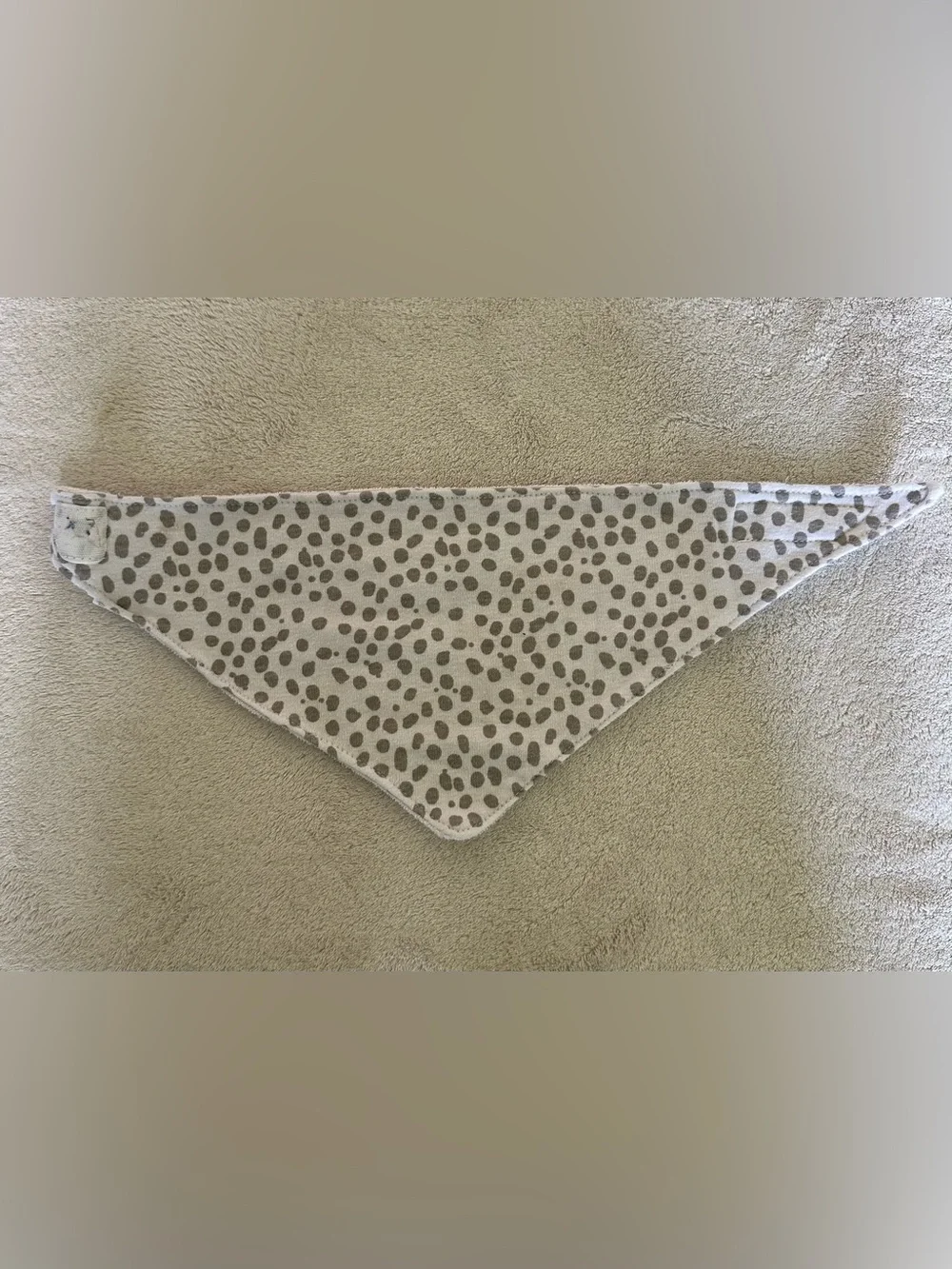 🦋(4) Baby Bandana Bibs
